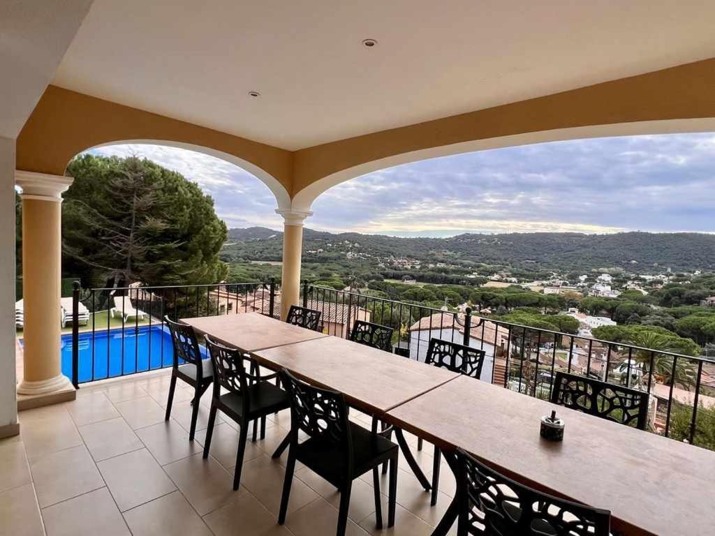 Casa Mas Ambros Con Piscina Desbordante Villa Calonge  Buitenkant foto